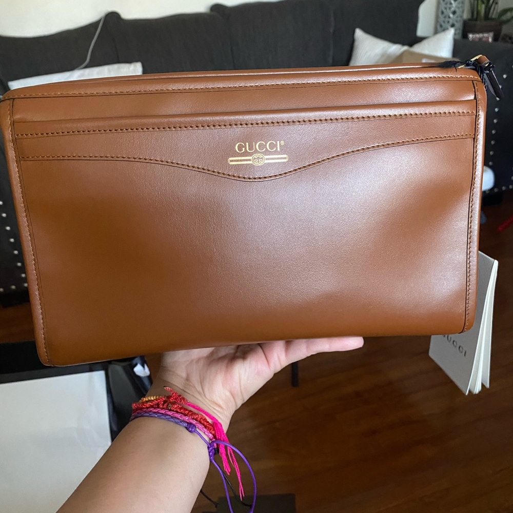 Gucci new soft leather brown toiletry bag